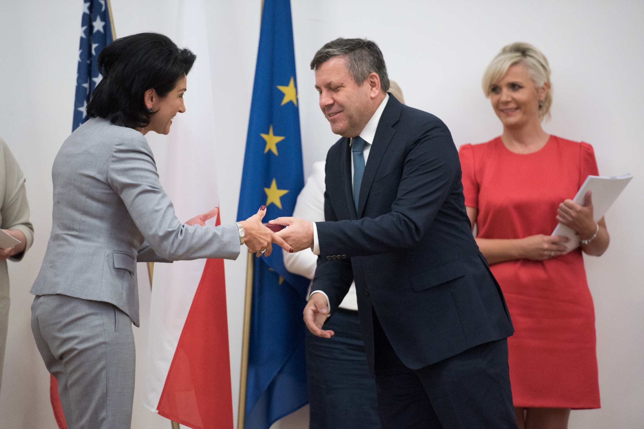 Wymień Dwie Zasługi Eugeniusza Kwiatkowskiego Dla Polskiej Gospodarki GE odznaczone za zasługi dla rozwoju polskiej gospodarki | GE News